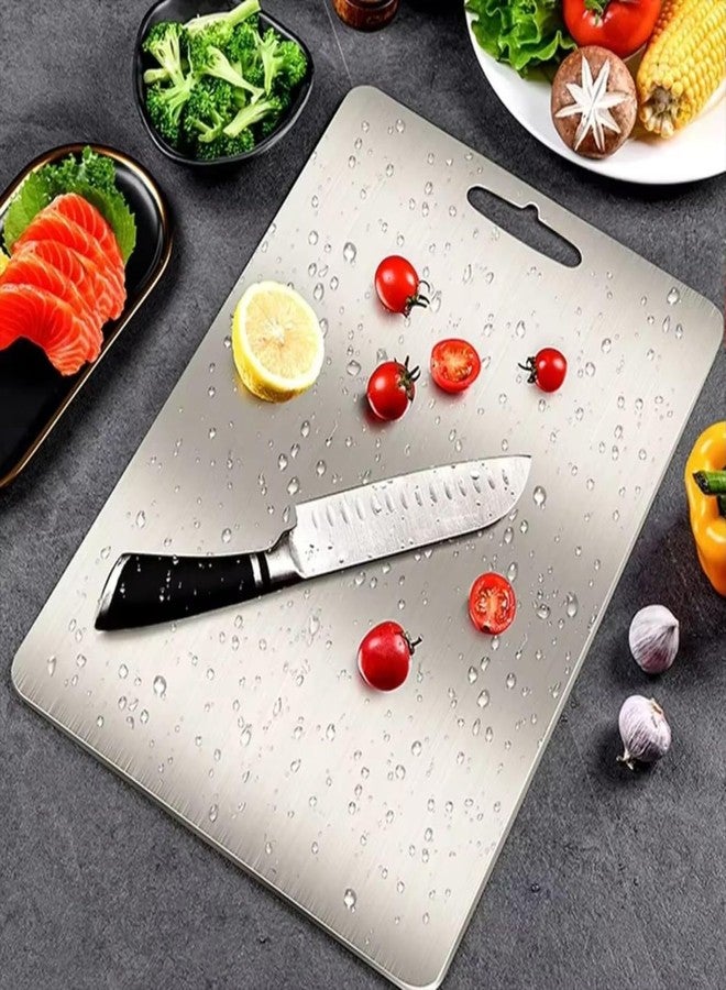 GRECY لوح تقطيع GRECY فاخر من الفولاذ المقاوم للصدأ، مقاس 35×25 سم، لوح تقطيع احترافي للمطبخ مزود بعلامات قياس، حجم كبير، سطح مقاوم للماء، مثالي للحوم والخضراوات - Image 1